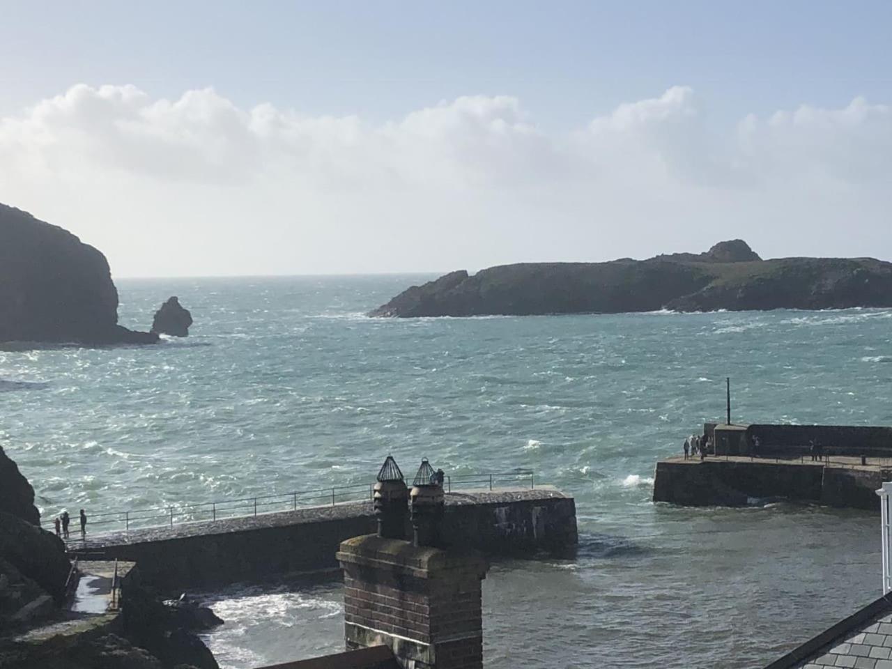 Tol-Dhu. One In A Mullion Vila Exterior foto